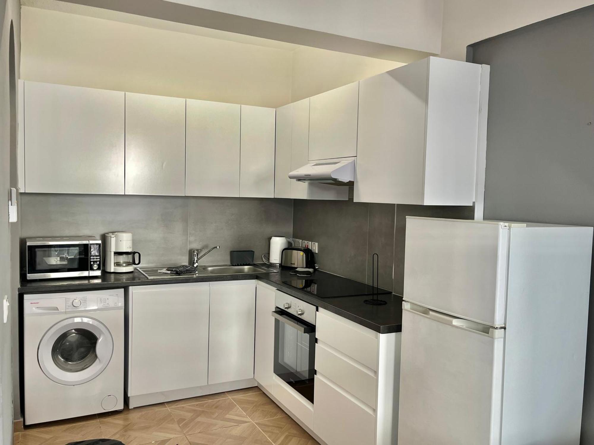 Ferienwohnung Diamond Complex Paphos Exterior foto